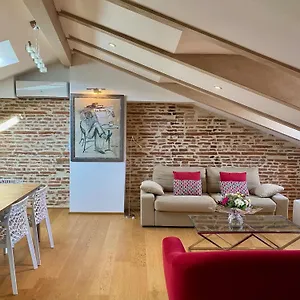 Les Toits Du Capitole - Loft De Standing 60 M2 - Parking En Option France