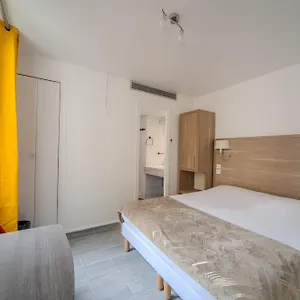Crimée 3*, Parigi Francia